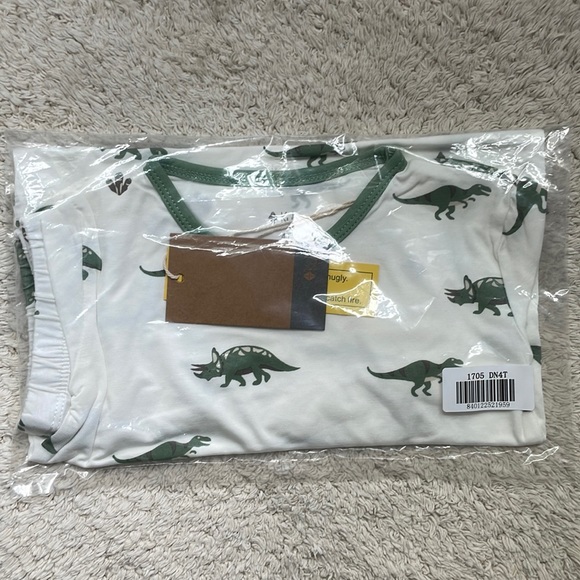 NIB Kyte Baby short sleeve pajama set in dino matcha 4T. - Picture 1 of 4